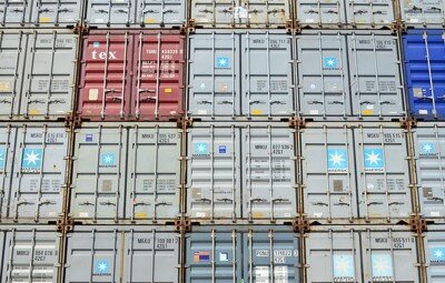 container-429947_640