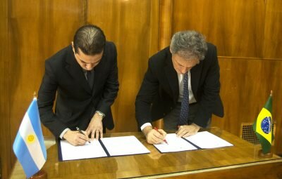 Os ministros Marcos Pereira e Francisco Cabrera assinaram, nesta terça-feira, uma Declaração Conjunta entre o Ministério da Indústria, Comércio Exterior e Serviços do Brasil e o Ministério da Produção da Argentina